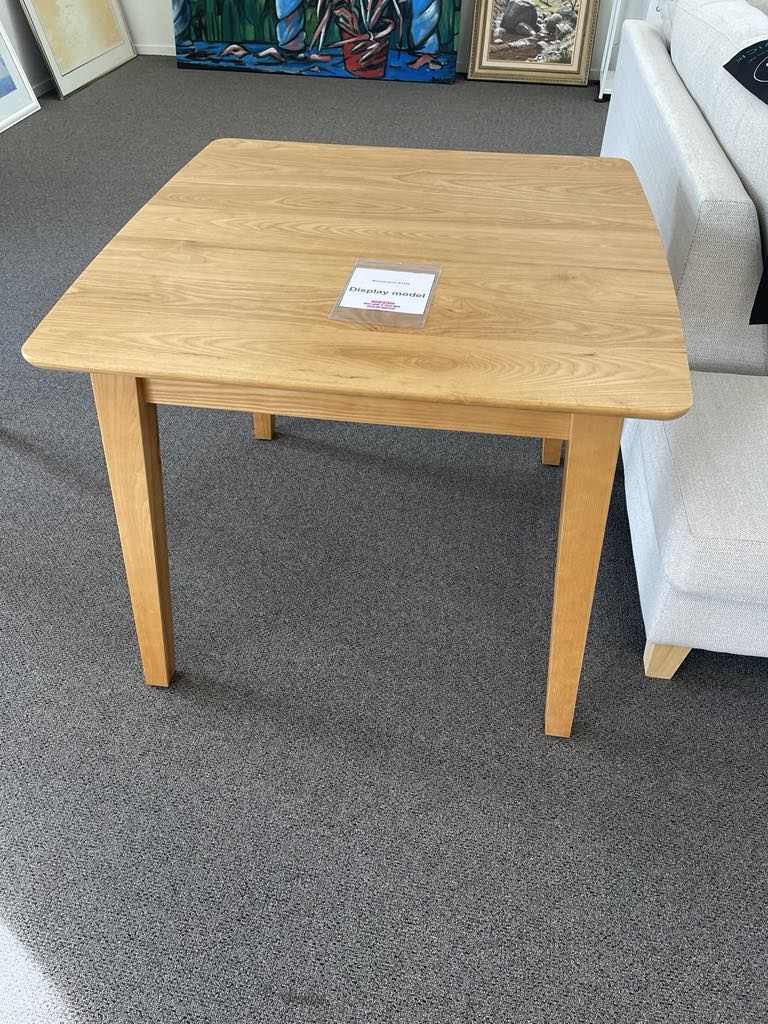 Arco Dining Table 900 x 900